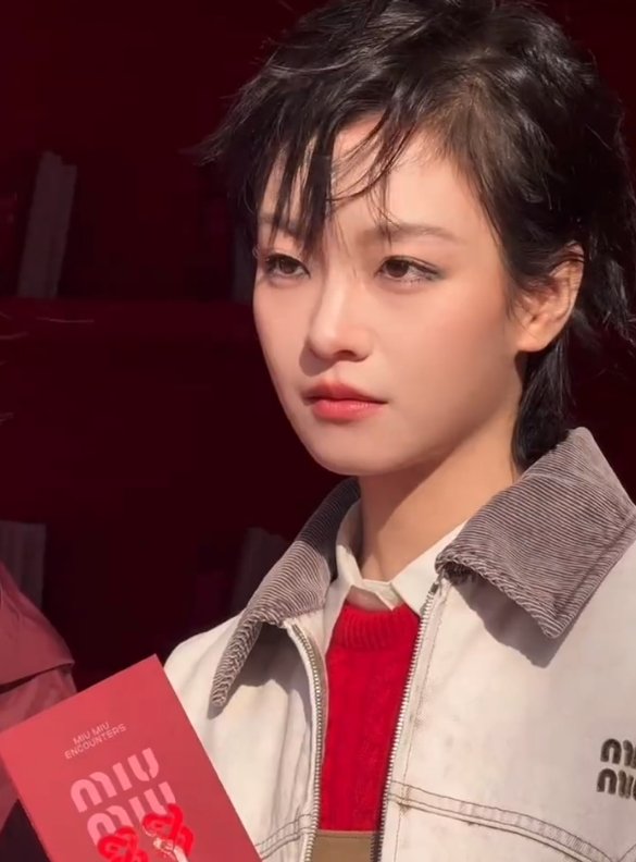 李庚希的发型李庚希miumiu发型 李庚希的发型 