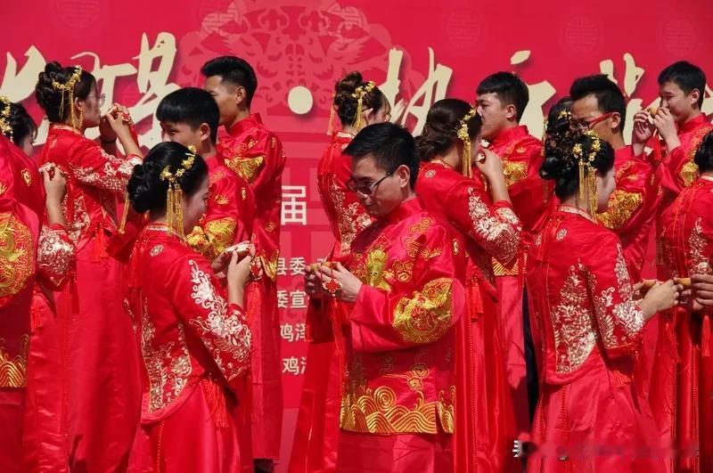 关于中国女性“彩礼观”背后的思考
 
最近看到一种说法，说中国女人分成两派，一派