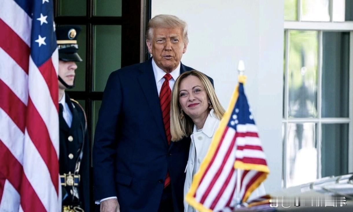 敢爱敢恨"铁哥们"梅洛尼
    [微风][微风][微风][赞][微风][微风]