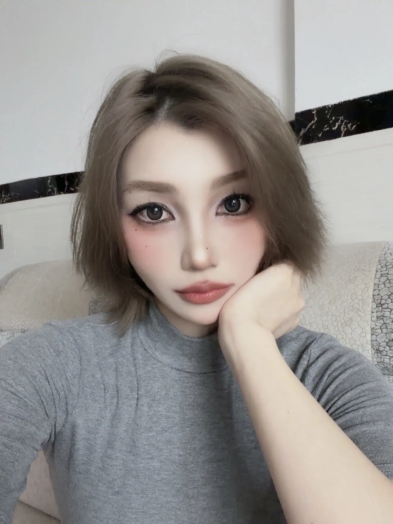 多情的玫瑰请求添加你为好友。