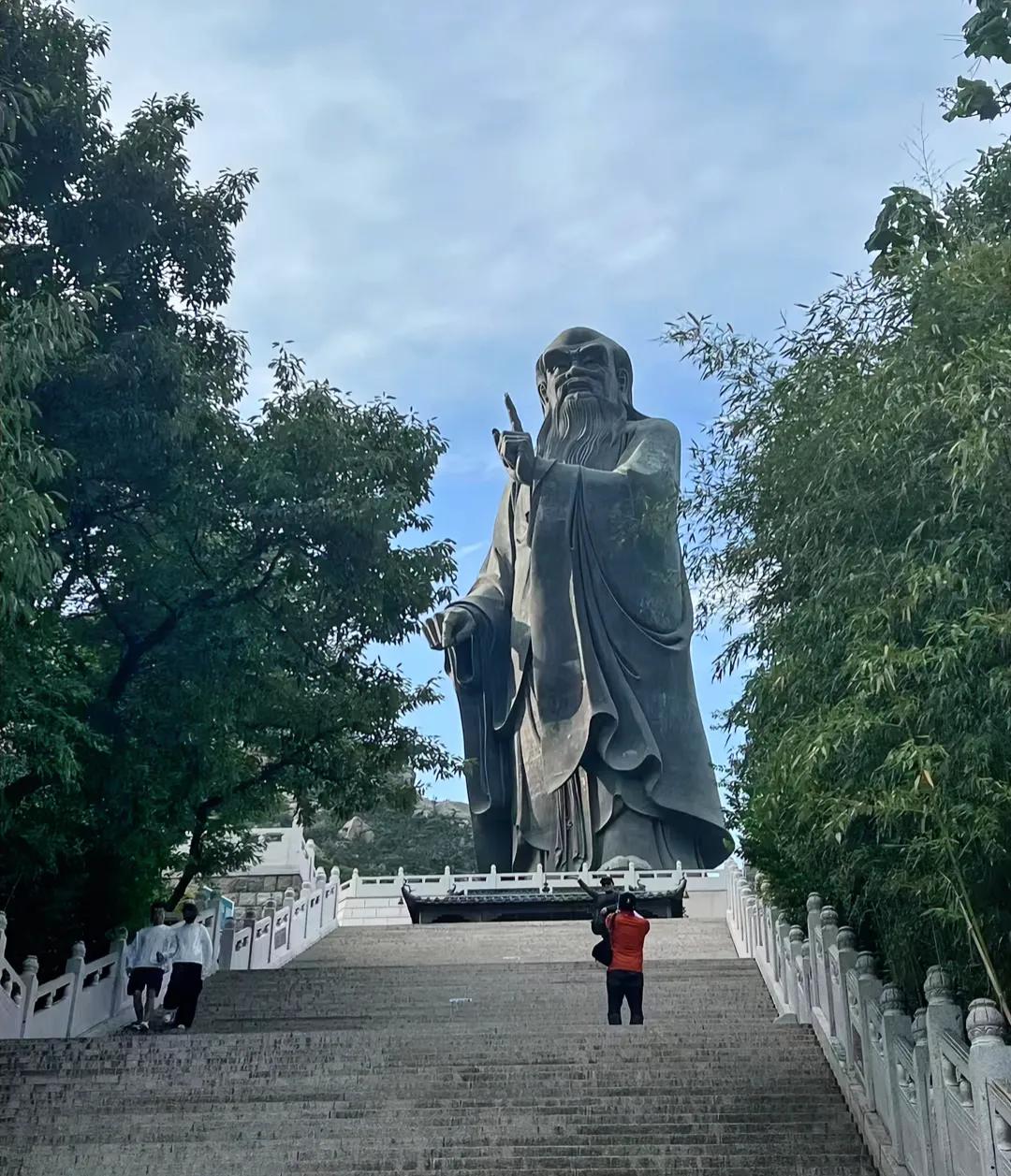 很多经历背后蕴含的道理
如果不去分析思考背后的前因后果，
恐怕一辈子都不会成长