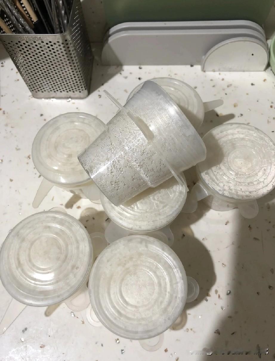 一个人吃饭懒出天花板！冻米饭分装这操作!
 
发现个绝绝子的懒人干饭法，我直接封