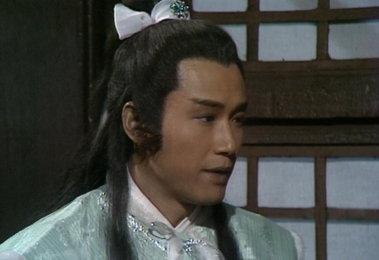 83 版《射雕英雄传》插曲
 相比于《铁血丹心》、《东邪西毒》、《一生有意义》三