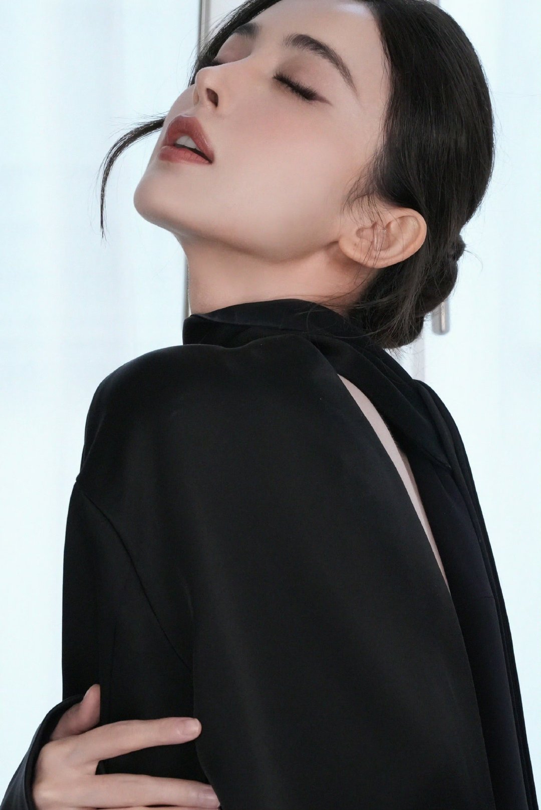 娜扎假期ending娜扎巴黎碎片美的我找不到头 ​​​