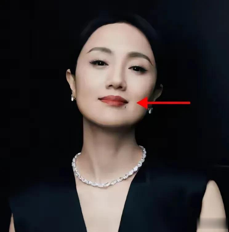 朱媛媛是得卵巢癌走的，抗癌五年很痛苦，她还是一边搞事业，从未休息过。

朱媛媛面