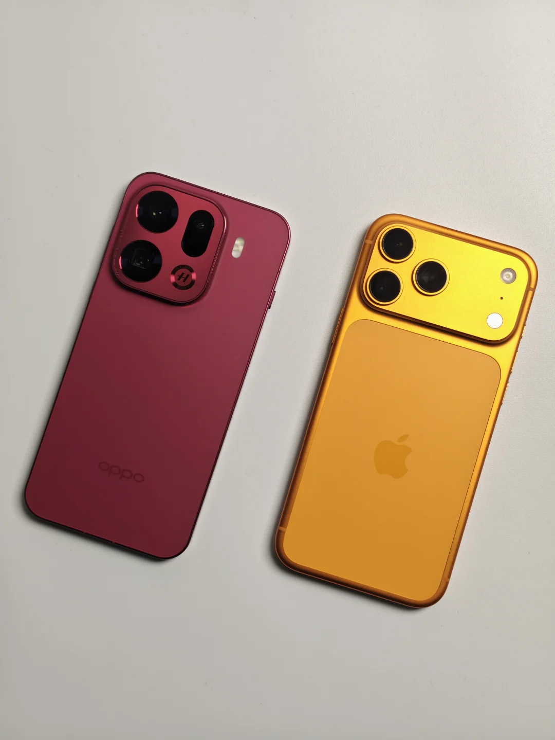 OPPO Find X9Pro 比苹果17ProMax好看？