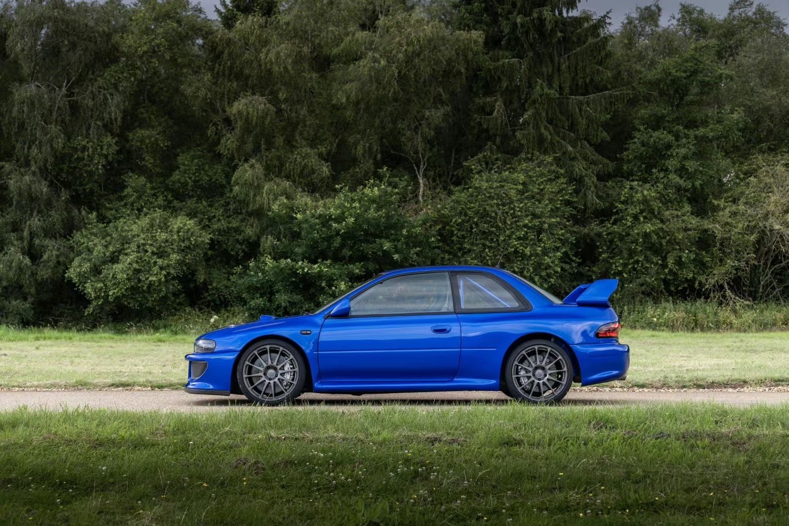 非常牛逼、非常孤傲、非常精致的斯巴鲁·翼豹22B by Prodrive ​​​