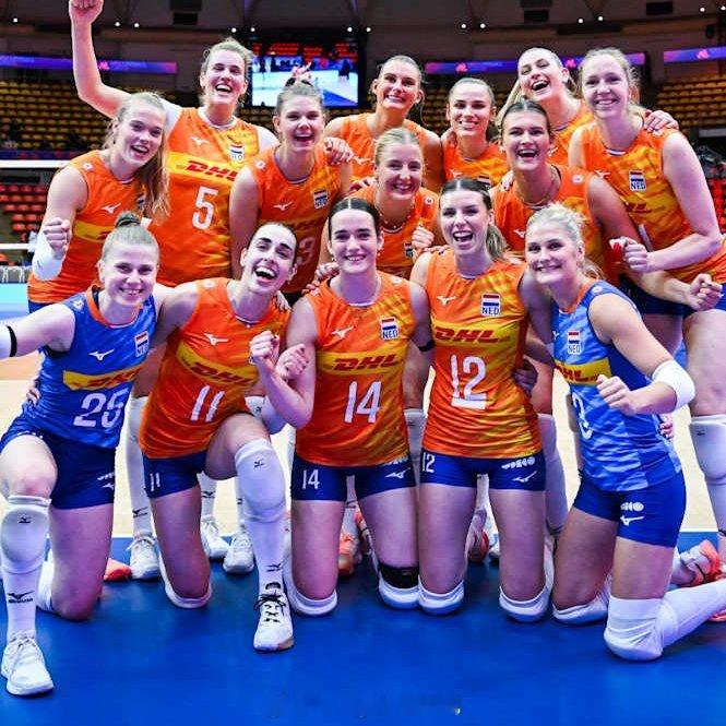 🇳🇱 荷兰队在VNL（世界女排联赛）赢下的7场比赛中，未失一局✅ 3-0 ?