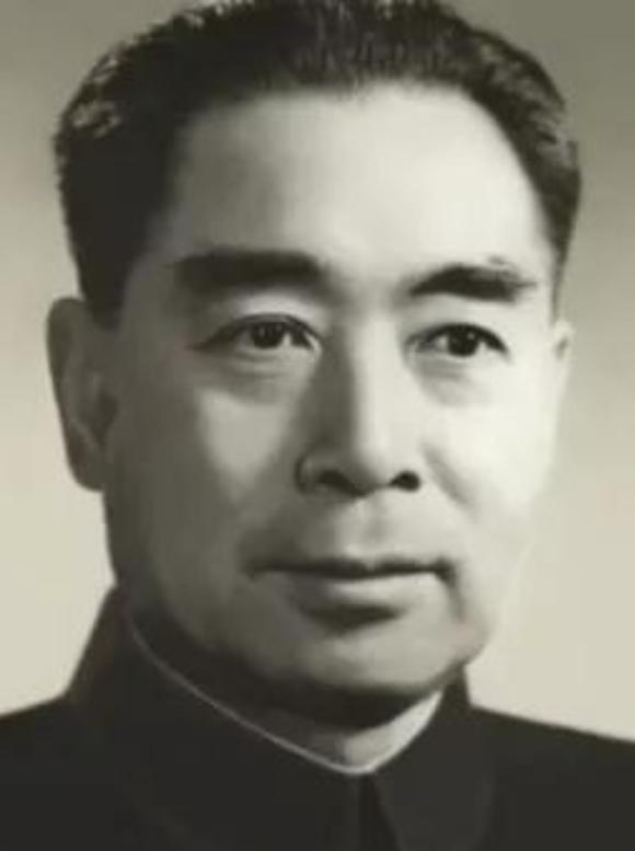 1949年新中国成立，中央人民政府设立6名副主席，为什么唯独手握顶级资历的周恩来