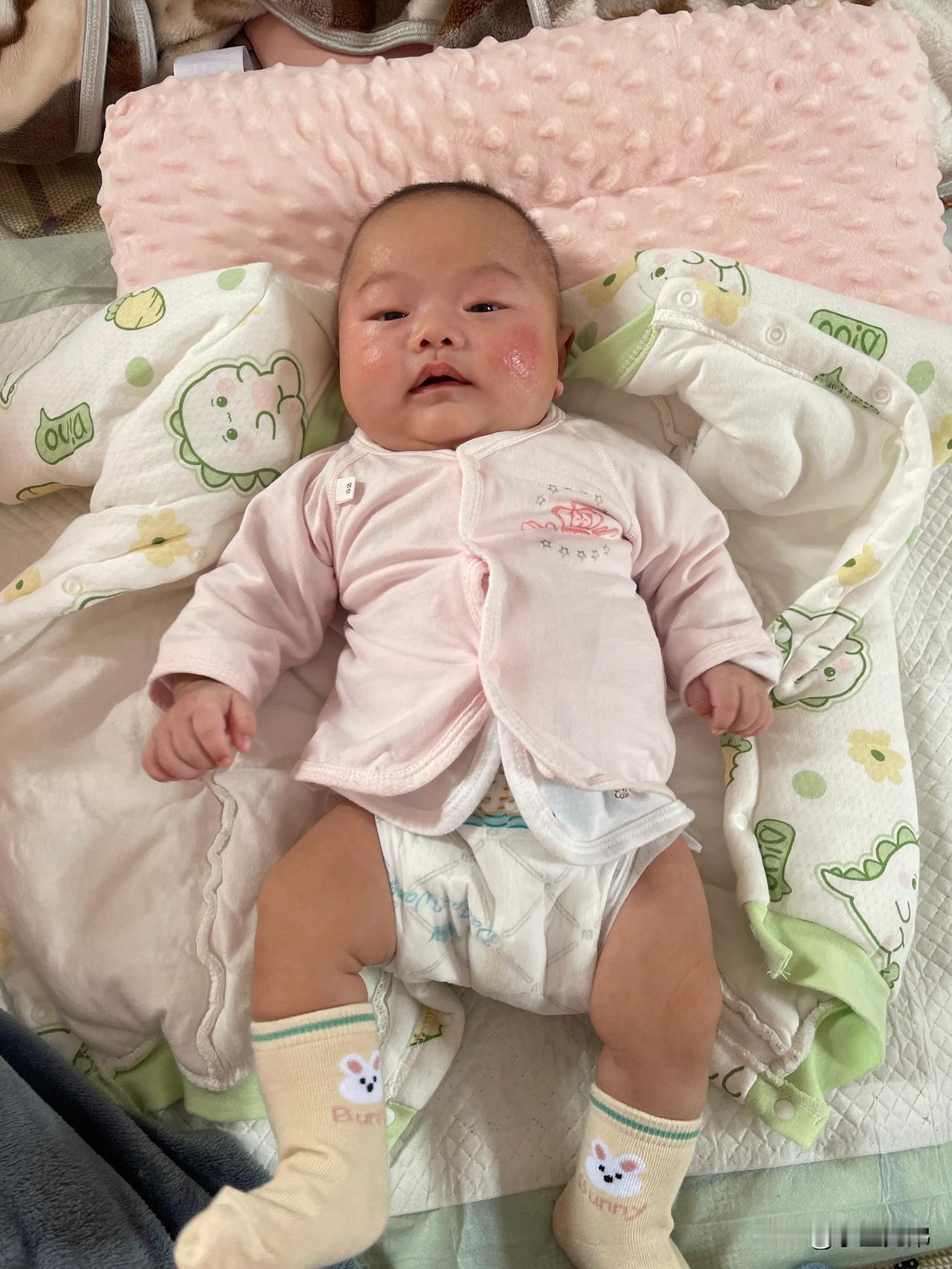 萌娃初长成，粉嫩小可爱！😍👶👼