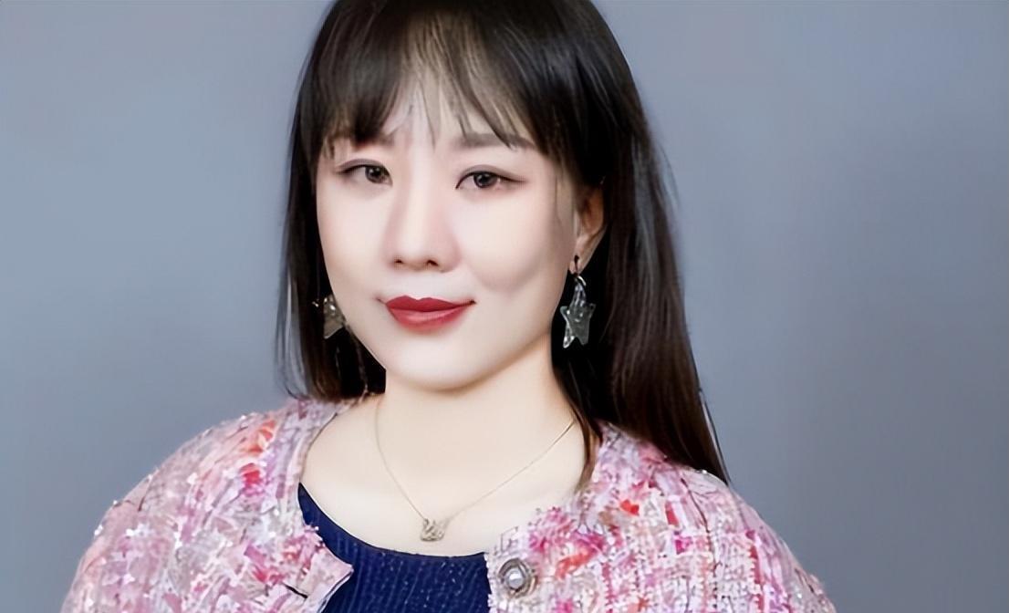 当年在相亲节目上爆火的周兰君，那句“我就是要找高富帅，目标身家五千万以上”，曾经