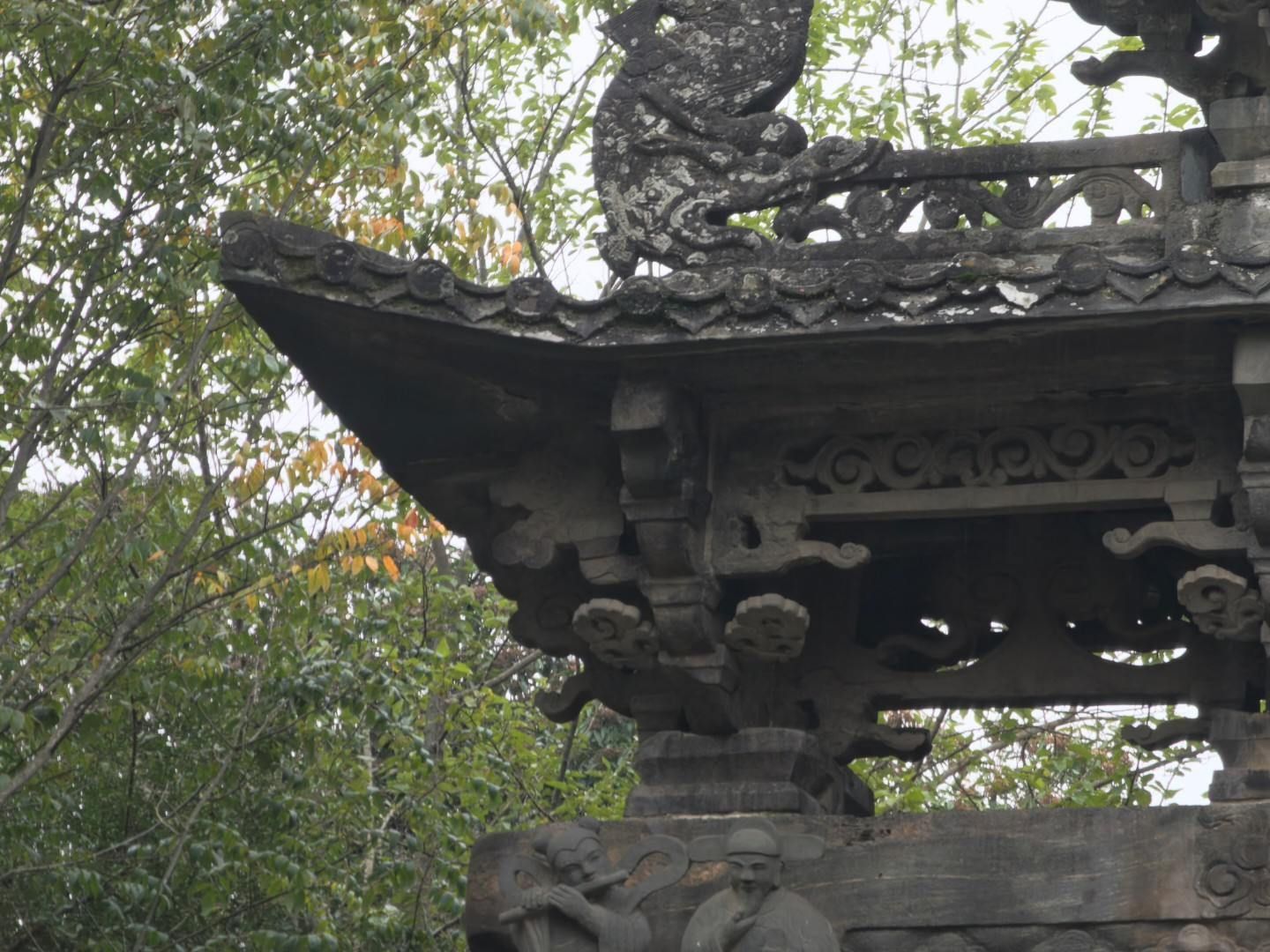 武当闻道 | “治世玄岳”牌坊·明代崇道的巅峰。治世玄岳牌坊位于湖北武当山北麓，