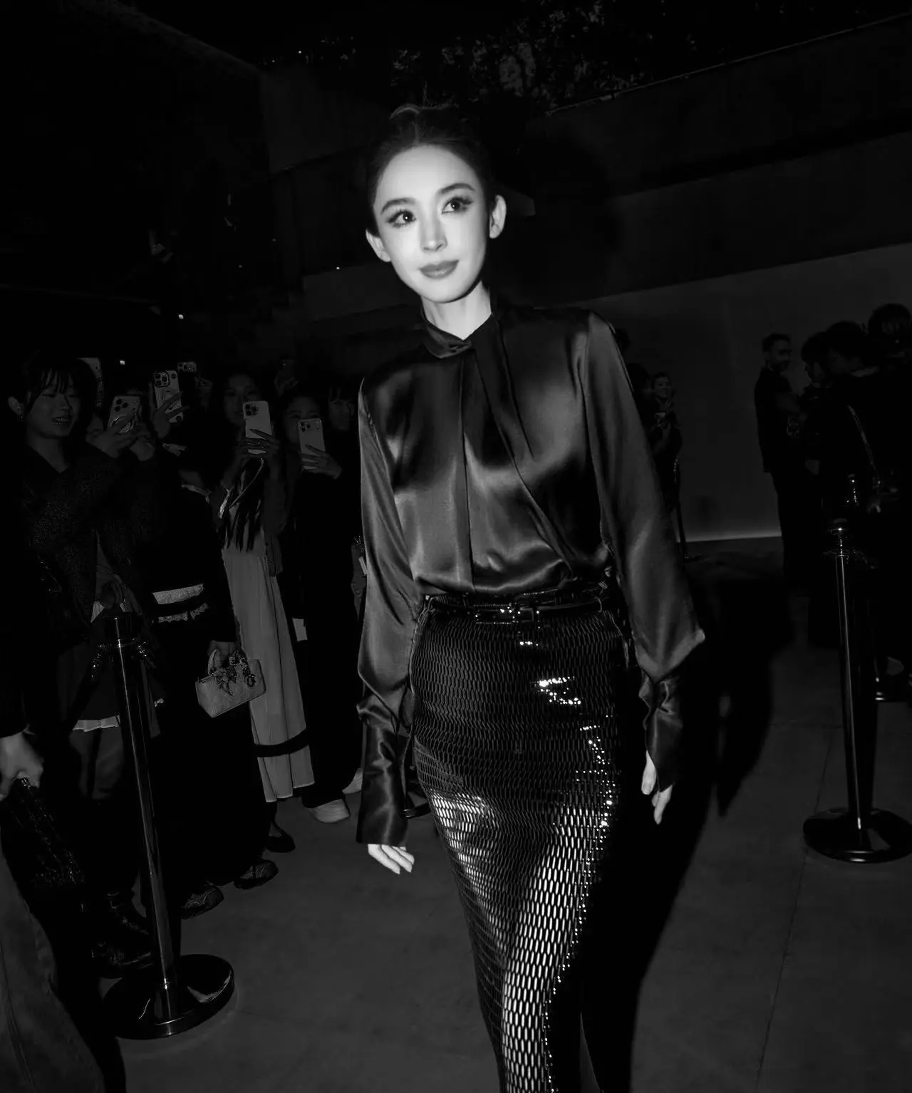 娜扎。