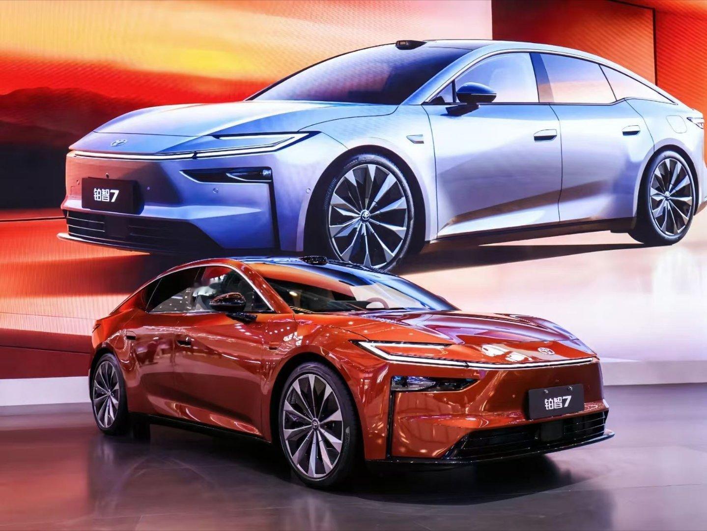 丰田豪华旗舰铂智7定于3月上市 对于现在购车的年轻人来说，对于车辆的要求不仅仅是