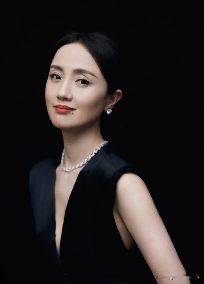 朱媛媛去世！
辛柏青 发布朱媛媛讣告：“亲爱的媛媛，我们永远怀念你！