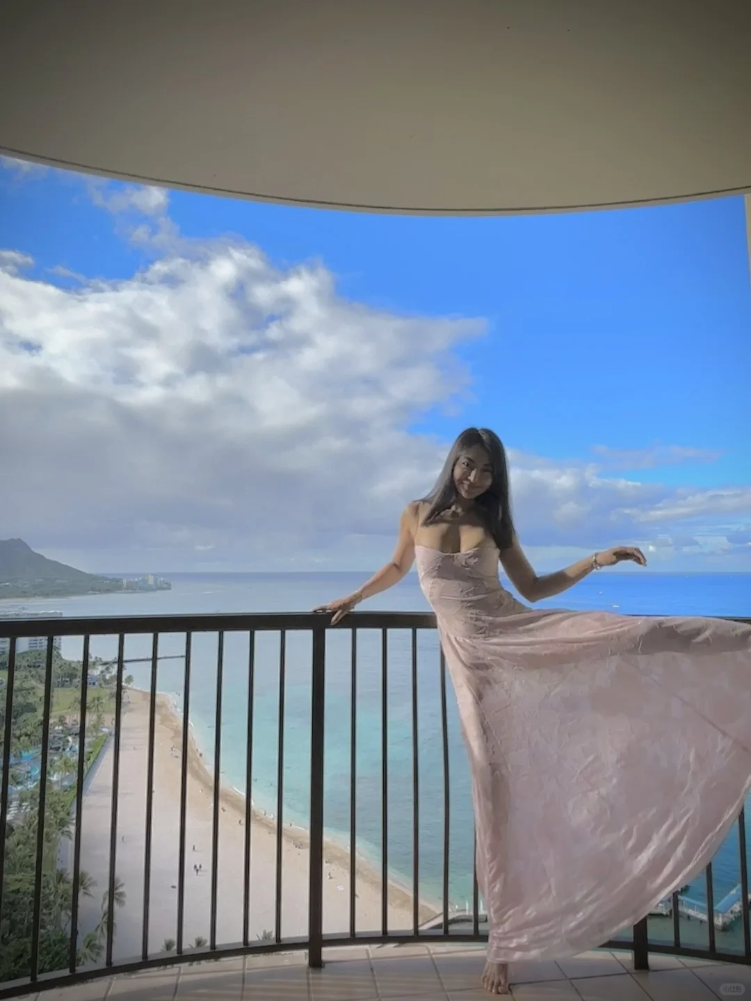 占领Waikiki Beach最美阳台