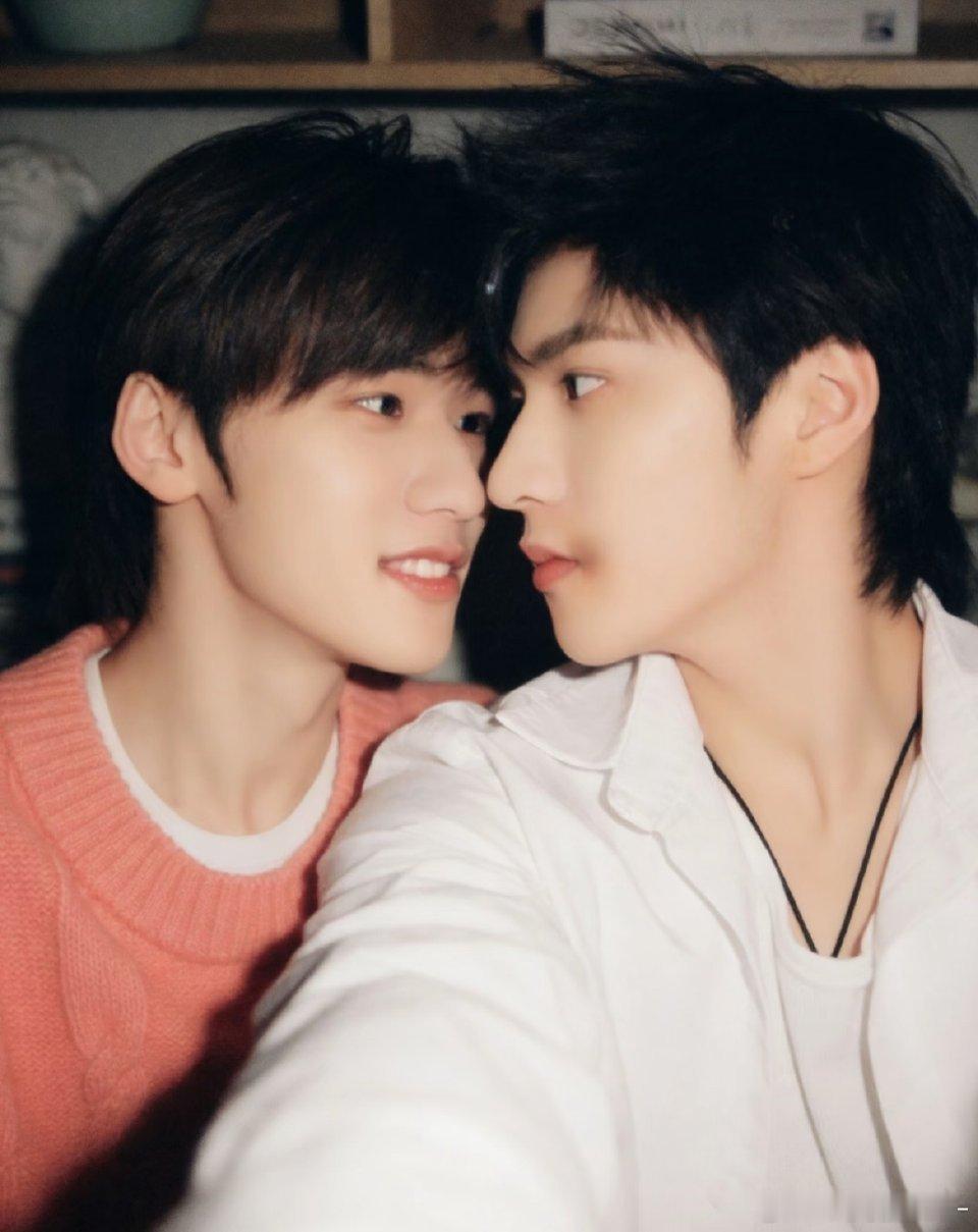 文轩 🐺文轩 爱永不落幕 🐟文轩 一起长大的约定 “我说睡着了给你200 但