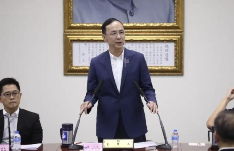 郝龙斌、罗智强这哪是参选，分明是把国民党的规矩当空气！

国民党向来对选举纪律抓