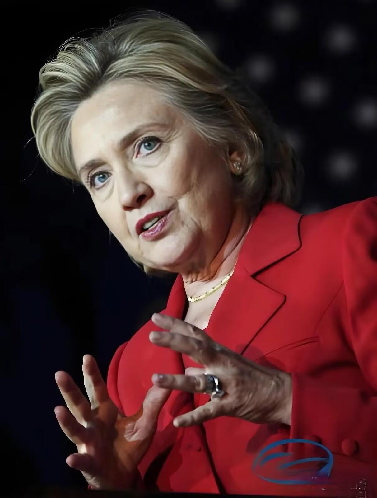 希拉里罕见发声！
2026年4月13日，美国前国务卿希拉里·克林顿接受采访时爆出