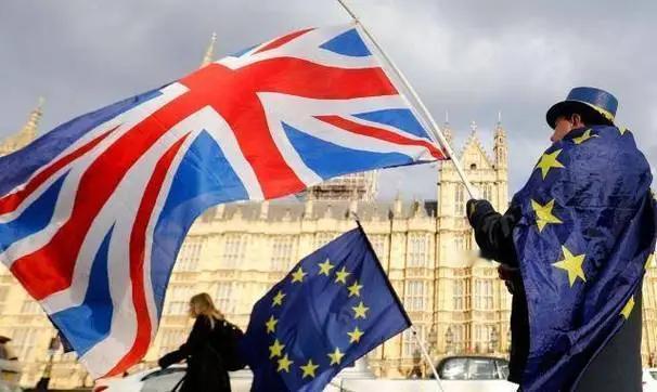 想吃后悔药？英国首相称希望与欧盟重建“稳定和积极”的关系。

10月2日，正在比