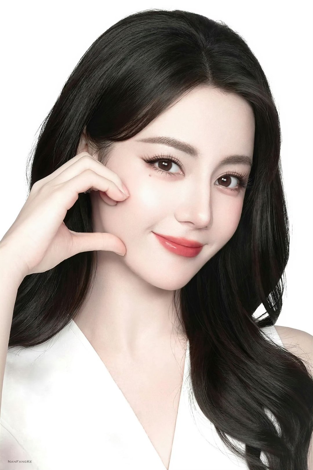 德佑官宣迪丽热巴德佑审美巨好，拍的热巴好漂亮！ 