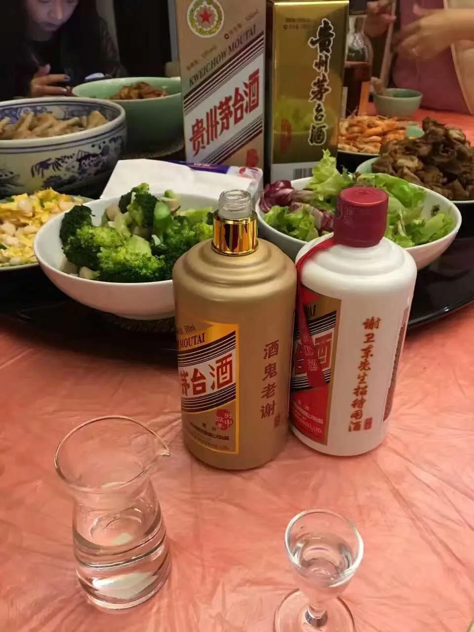 葡萄酒的年份指的是什么年份?葡萄酒的年份指的是葡萄采摘的年份，而不是葡萄酒装瓶或