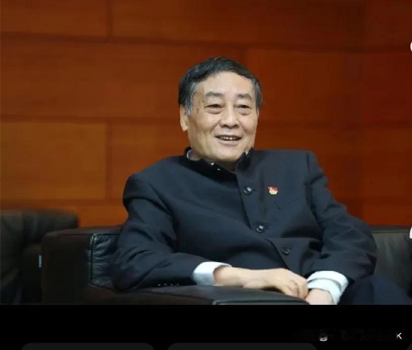 宗庆后，这位娃哈哈集团的创始人，他的一生可谓是中国企业家精神的缩影。

他不仅是