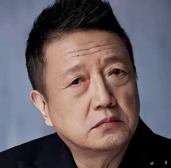 72岁，不算太老，
可病来的时候从不跟你商量。
李勤勤那条悼念写得让人发堵，上周