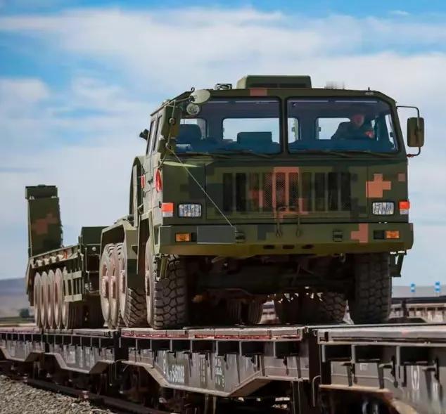 军用重型坦克拖车