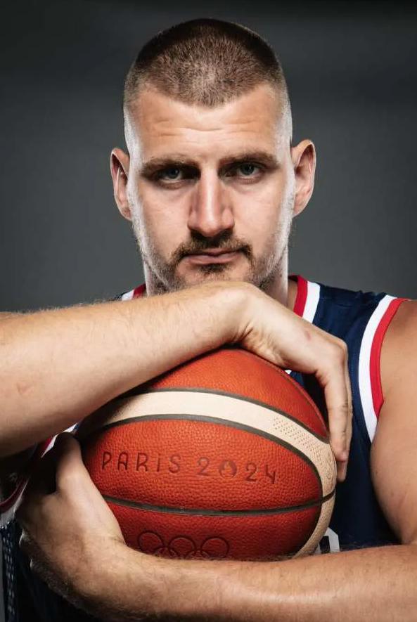 如果南斯拉夫没有解体，它的篮球有多恐怖！
这么说吧，现在的塞尔维亚+克罗地亚+斯