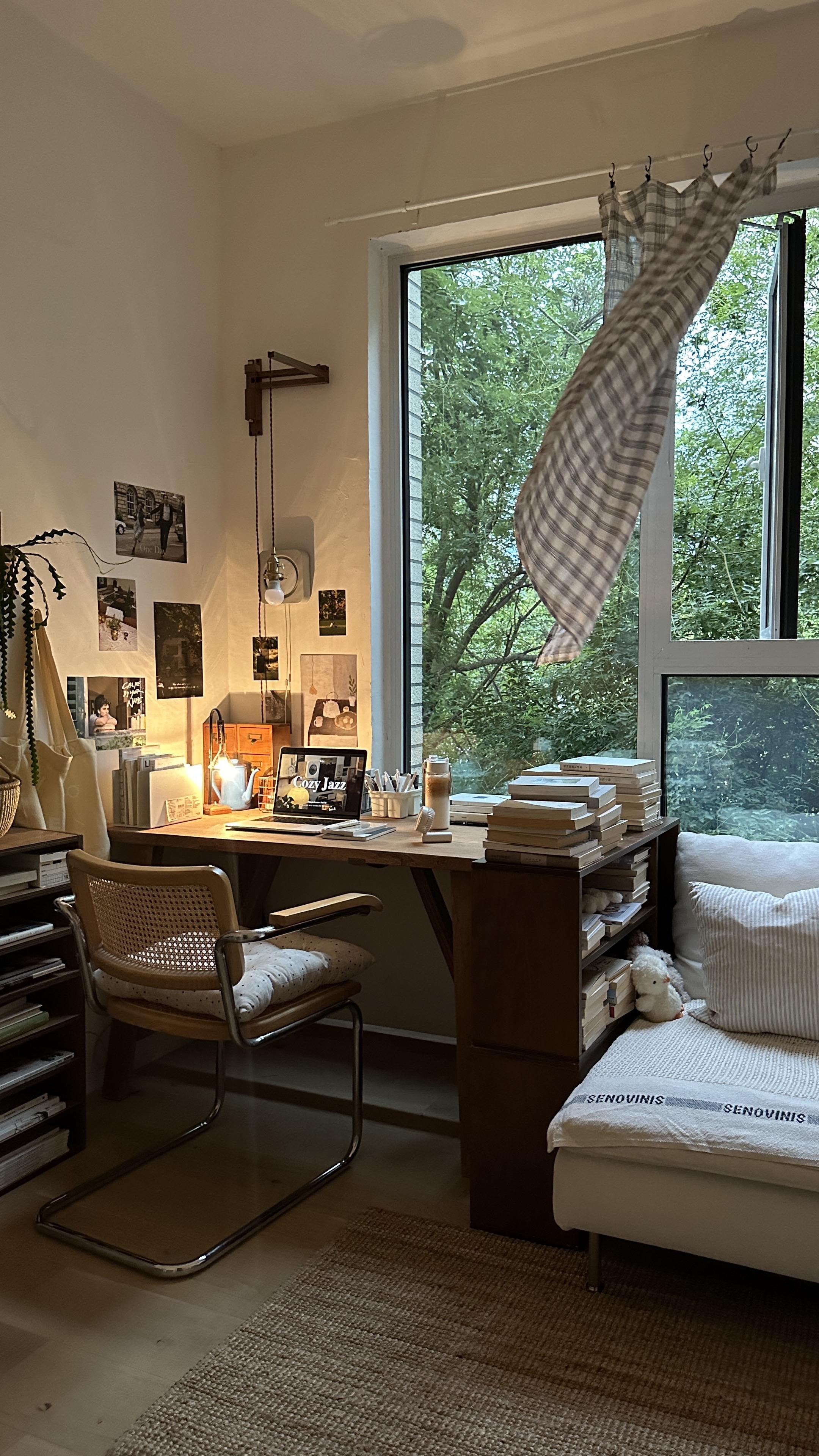 一个平常的下午。