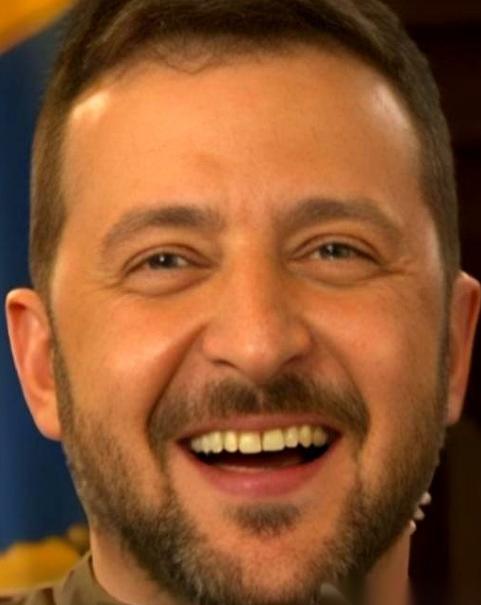 泽连斯基表示会战斗到乌克兰剩下最后一个人，这番话听起来悲壮，但现实却是这个国家正