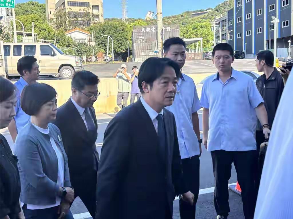 台“馆长”陈之汉因支持大陆统一，被赖清德针对，并立案调查

我不知道大家是否注意