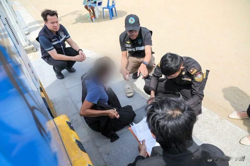 🌴【市容整治行动】芭堤雅清理13名流浪者及卖花孩童！步行街观光乱象，当地政府大