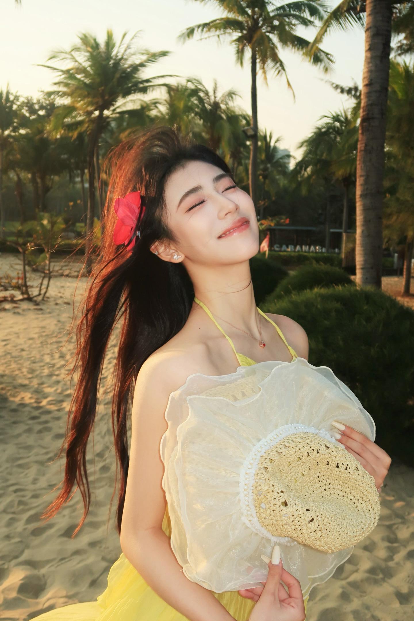 感觉到好炽热 刚好是你经过。
