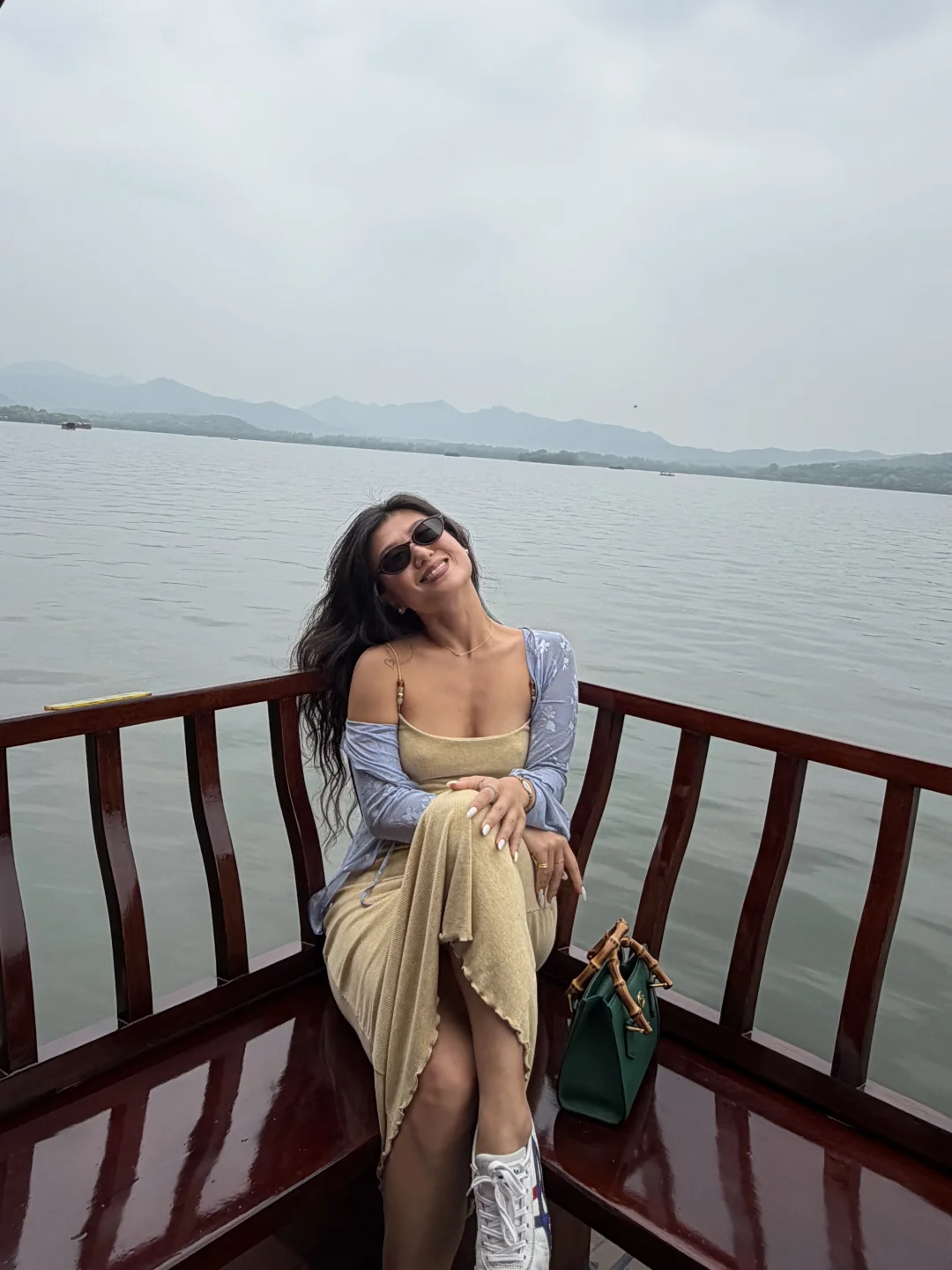 西湖的船，我先坐了