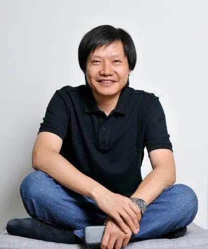 今天的中国，
是牛人辈出的时代!

武汉大学毕业的雷军是牛人，
14辍学初中学历