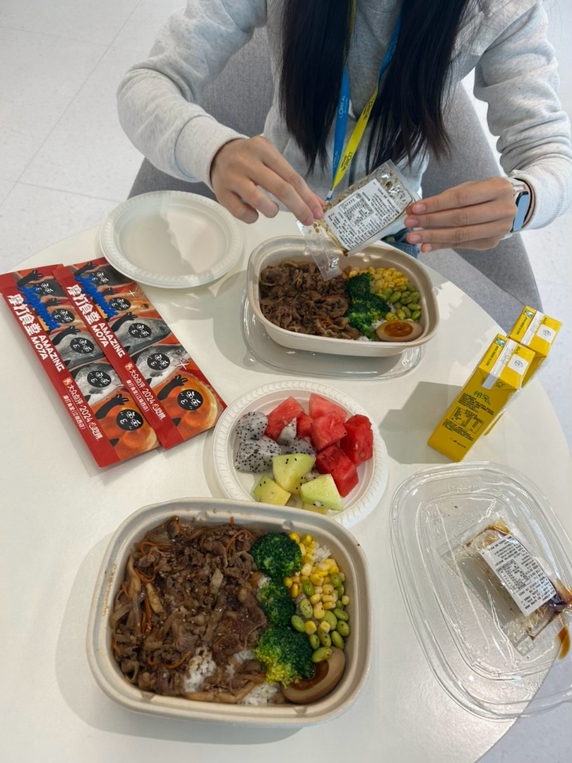 这什么半工半读磨碟沙留子生活..？ 