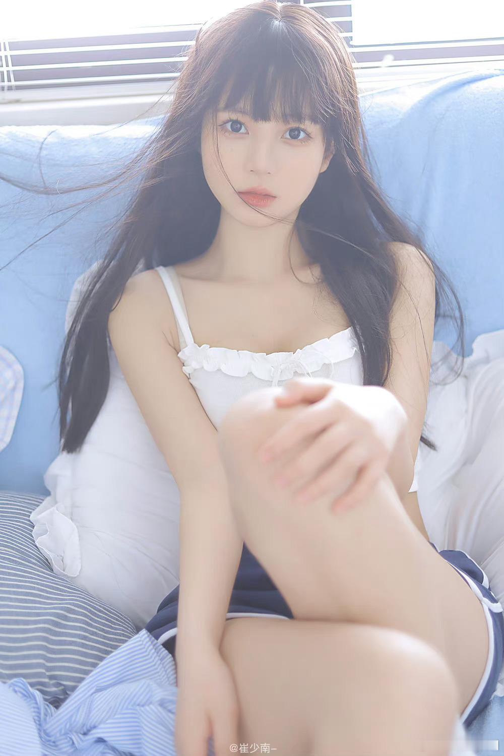 #重庆约拍[超话]##重庆约拍啦[超话]##重庆约片啦[超话]#.风吹乱你的头发
