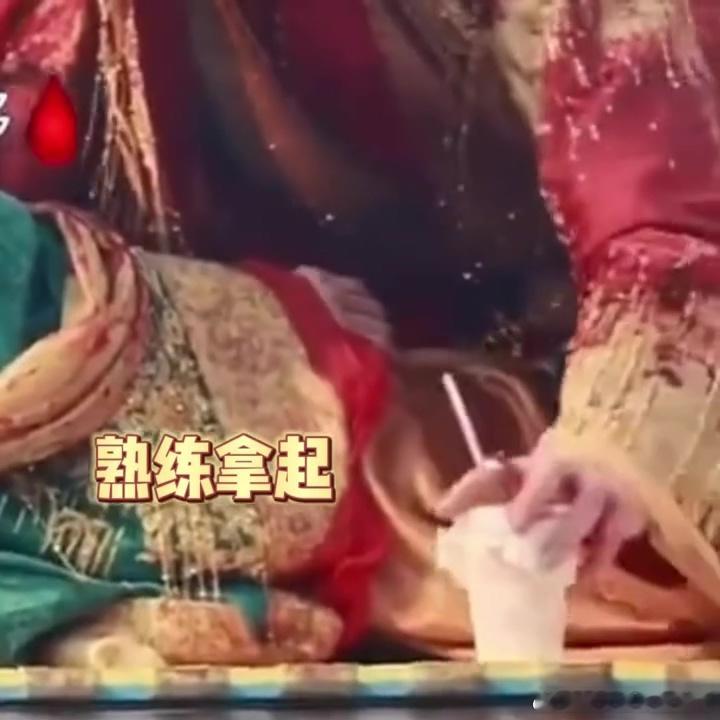 论演员的超绝信念感 《书卷一梦》刘宇宁片场神操作！血浆不够时随手补妆继续演，这临