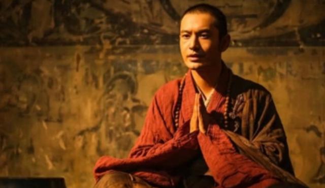 一位得道高僧说：“不要去管任何人，即便是有血缘关系的亲人，也不要管，几十年形成的
