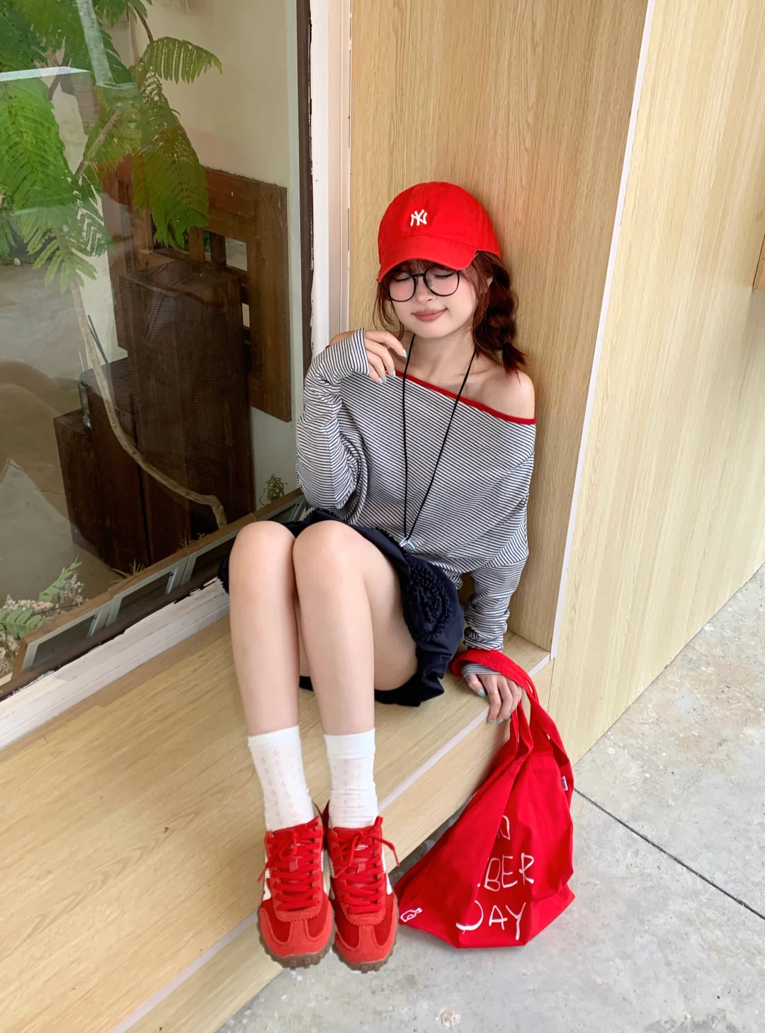 今天是休闲酷女孩 𓈒🕶️꙳⋆🍎♡