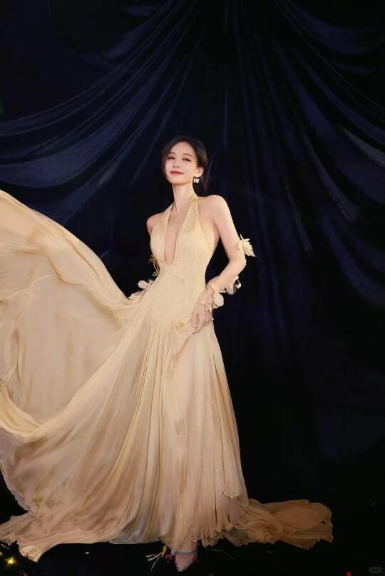 李一桐｜今日份美女