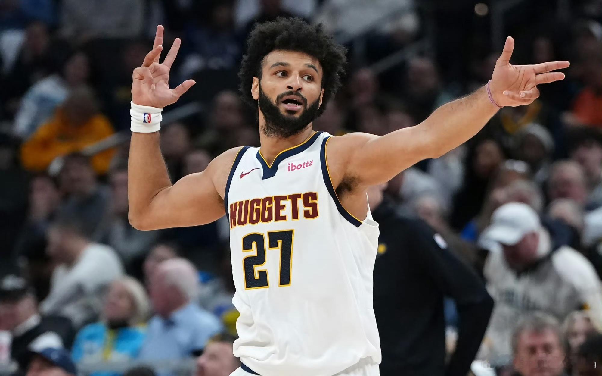 炸裂，上一场刚伤退，这一场就暴走！前无古人！贾马尔穆雷在今天掘金对阵步行者的比赛