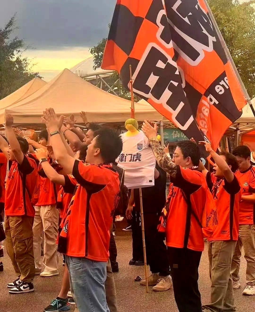 云南玉昆2-0天津津门虎。

天津津门虎遭云南玉昆双杀，本赛季却双杀了成都蓉城。