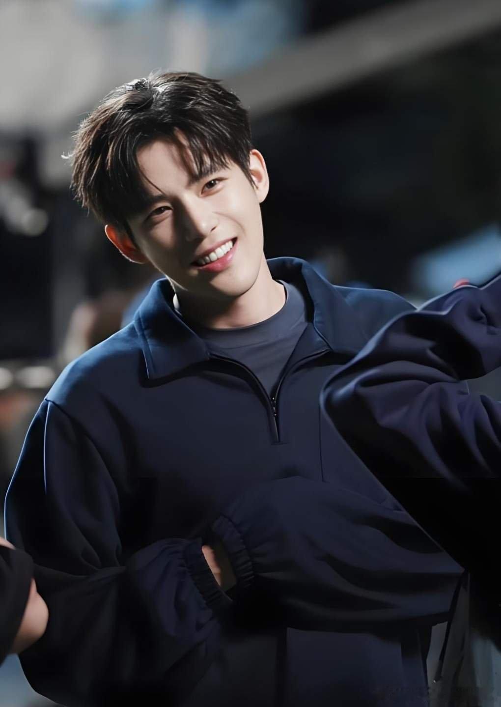 王安宇这是要凉凉了败在年轻气盛刚出道没多久，尚未站稳脚参加了几期现在就出发竟然觉