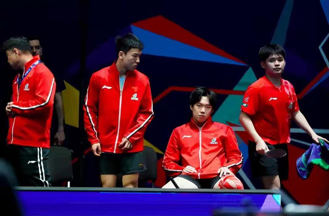国乒惨遭2连败！2-3爆冷不敌瑞典：林诗栋连丢2分 王楚钦独木难支乒乓球王楚钦 