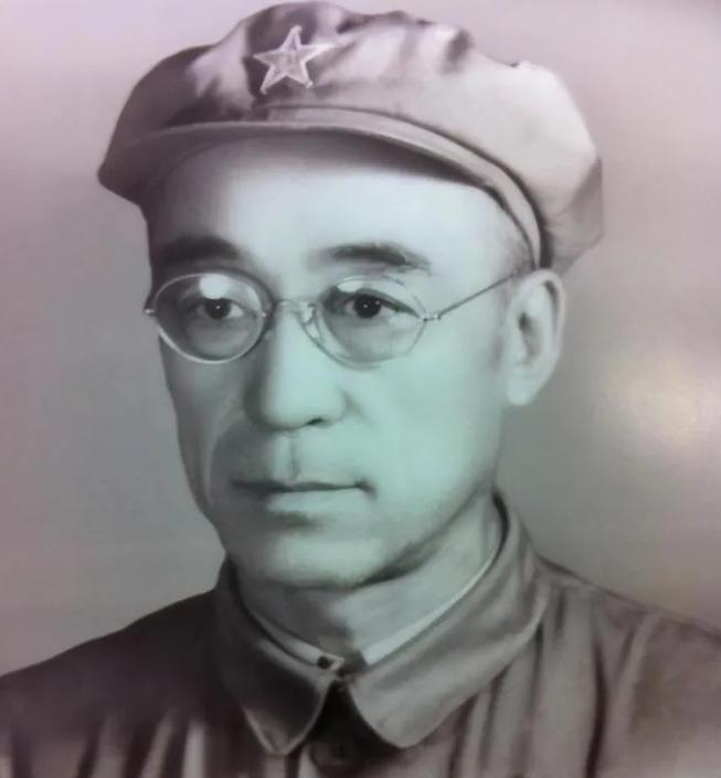 1942年，蒋介石给蒋鼎文发报，让他设法除掉赵寿山，蒋鼎文气道：“这种混账事，怎