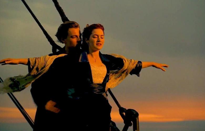 3月23日：每个人心里，都有一艘不沉的船
 
1998年的今天，《泰坦尼克号》狂