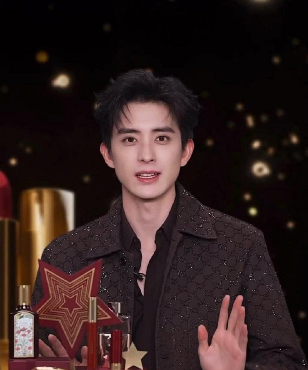 田栩宁敖瑞鹏黄俊捷直播田栩宁敖瑞鹏黄俊捷直播状态 三位艺人的商务直播陆续上线，直